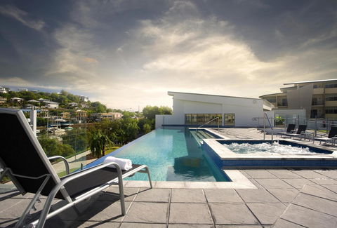 Oaks Townsville Gateway Suites - NT Tourism 1