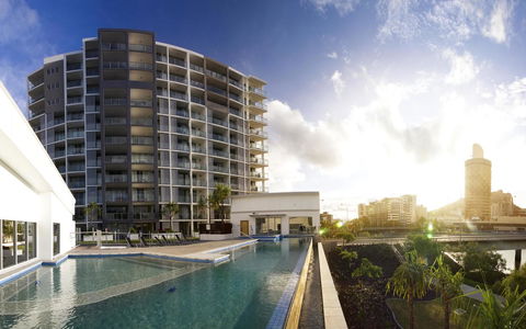 Oaks Townsville Gateway Suites - NT Tourism 0