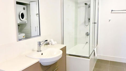 Oaks Townsville Gateway Suites - NT Tourism 7