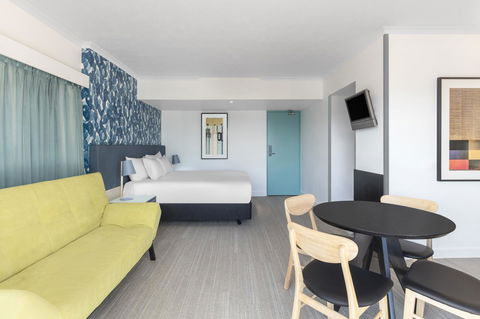 Vibe Hotel Gold Coast - Accommodation NT 35