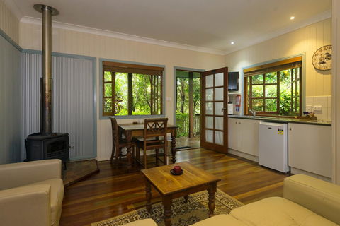 Allumbah Pocket Cottages - Accommodation NT 27