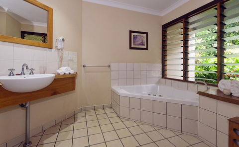 Allumbah Pocket Cottages - Accommodation NT 37