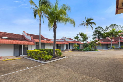 Comfort Inn North Brisbane - NT Tourism 13