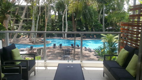 Palm Cove Beach Apartment - NT Tourism 3