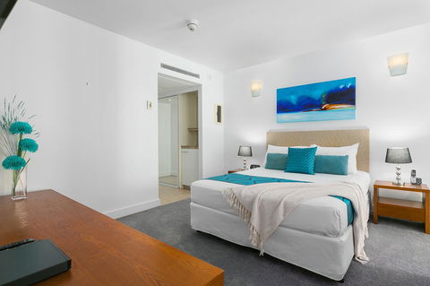 Palm Cove Beach Apartment - NT Tourism 14