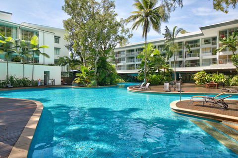 Palm Cove Beach Apartment - NT Tourism 0