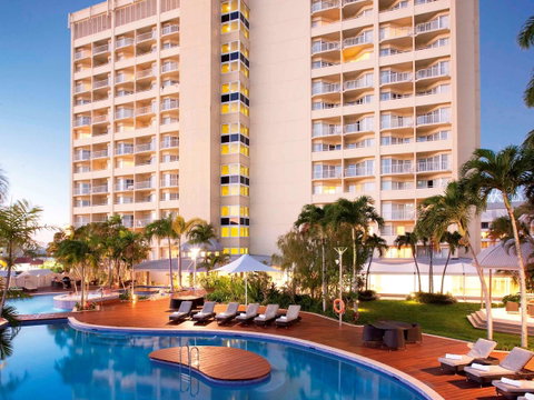 Pullman Cairns International - Accommodation NT 40