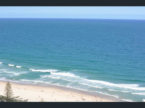 H Star Residences-- Paradise Stayz - Accommodation NT 5