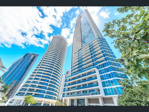 H Star Residences-- Paradise Stayz - Accommodation NT 20