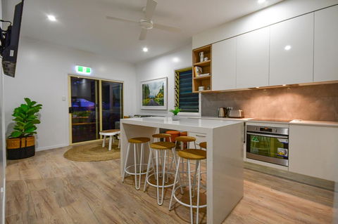 Blue Summit Hideaway - Accommodation NT 6