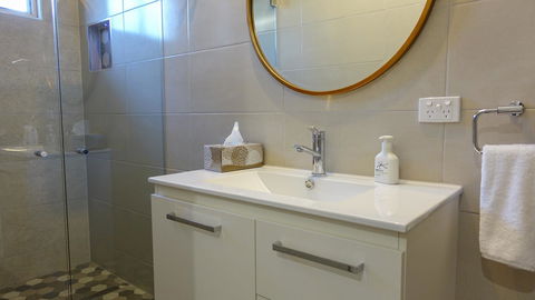 Blue Summit Hideaway - Accommodation NT 34