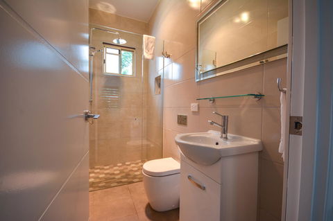 Blue Summit Hideaway - Accommodation NT 35