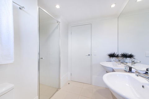 On The Bay Apartments - NT Tourism 24