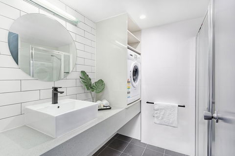 Ridge Apartment Hotel - Accommodation NT 36