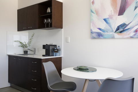 Ridge Apartment Hotel - Accommodation NT 20