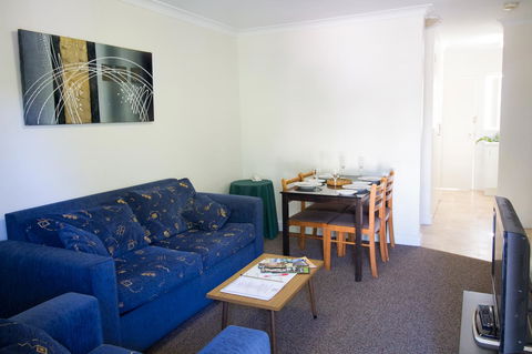Aabon Apartments & Motel - Accommodation NT 29