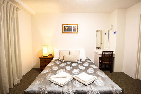 Aabon Apartments & Motel - Accommodation NT 14