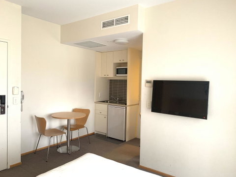Airport Ascot Motel - Accommodation NT 7