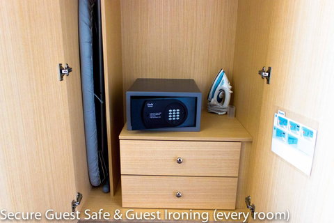Airport Ascot Motel - Accommodation NT 35