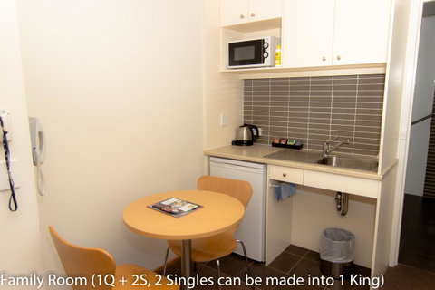 Airport Ascot Motel - Accommodation NT 36