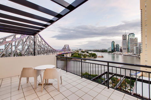 Oakwood Hotel & Apartments Brisbane - Accommodation NT 1