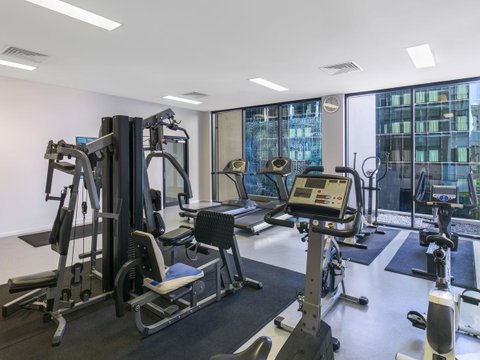 Oaks Brisbane River City Suites - Accommodation NT 17