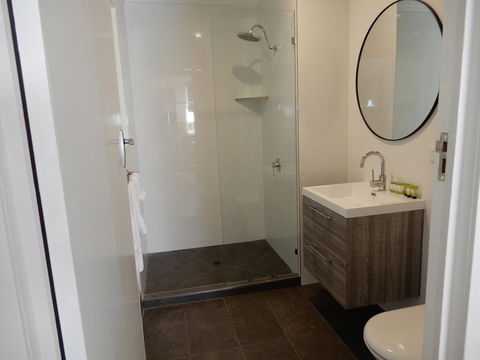 Malanda Manor Guesthouse - Accommodation NT 5