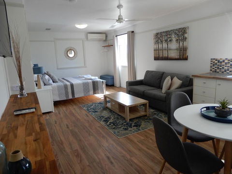 Malanda Manor Guesthouse - Accommodation NT 1
