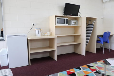 YAL Cairns - A Motel That Makes A Difference - Accommodation NT 19