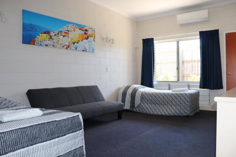 YAL Cairns - A Motel That Makes A Difference - Accommodation NT 13