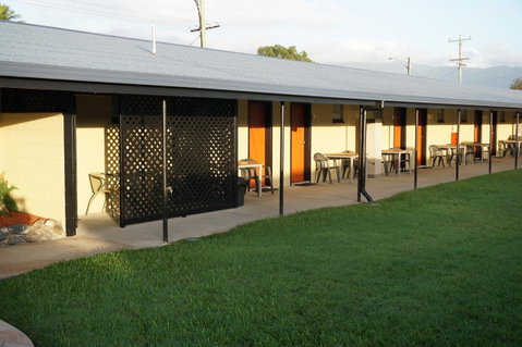 YAL Cairns - A Motel That Makes A Difference - Accommodation NT 38