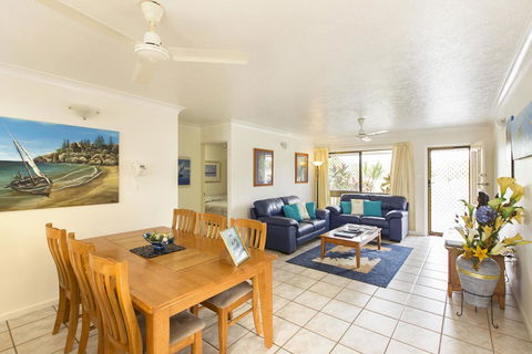 Marcol Place Holiday Apartments - NT Tourism 12
