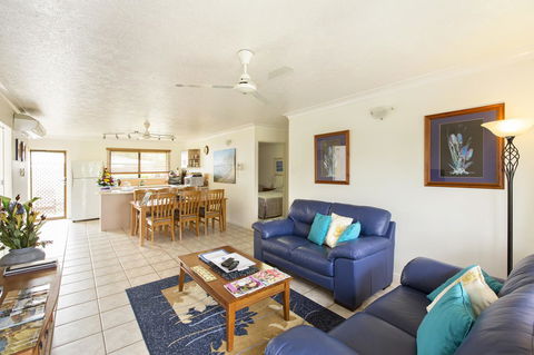 Marcol Place Holiday Apartments - NT Tourism 1