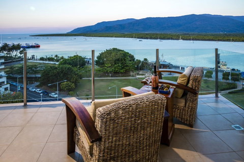Jack And Newell Holiday Apartments - Accommodation NT 0