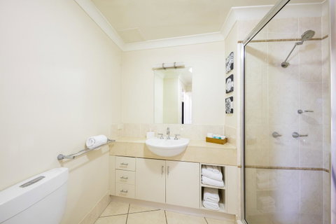 Jack And Newell Holiday Apartments - Accommodation NT 40
