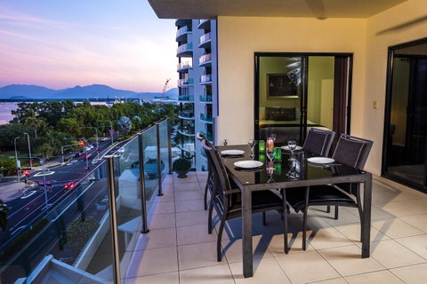 Jack And Newell Holiday Apartments - Accommodation NT 33