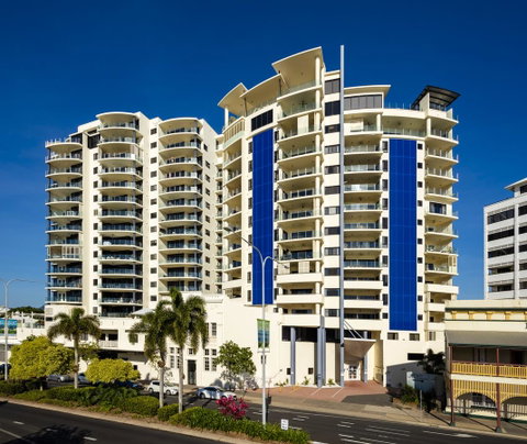 Jack And Newell Holiday Apartments - Accommodation NT 13