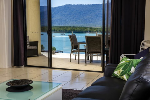 Jack And Newell Holiday Apartments - Accommodation NT 1