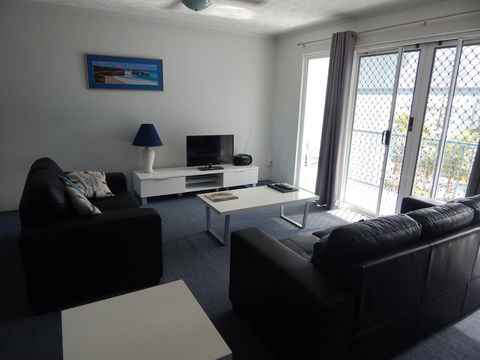 Tranquil Shores - Accommodation NT 36
