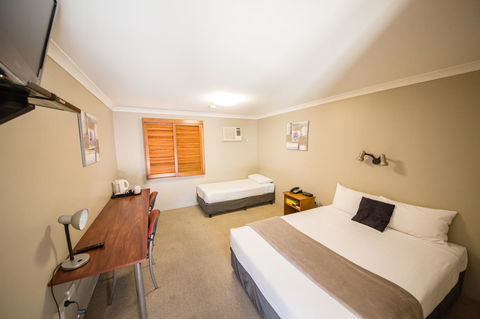 Cosmopolitan Motel & Serviced Apartments - NT Tourism 6