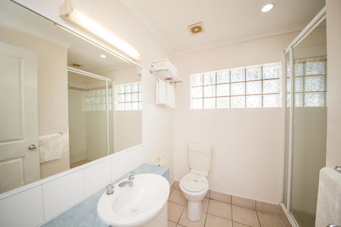 Cosmopolitan Motel & Serviced Apartments - NT Tourism 20