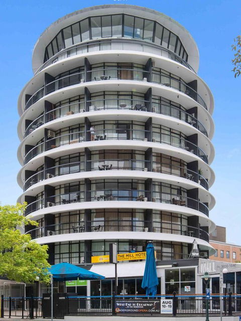 Madison Tower Mill Hotel - NT Tourism 0