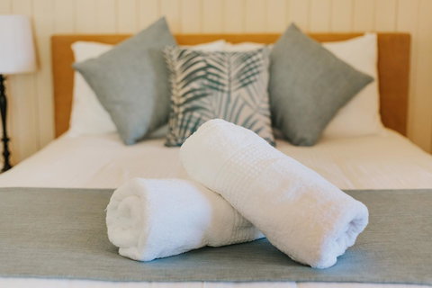 Apple Blossom Cottages - Accommodation NT 12