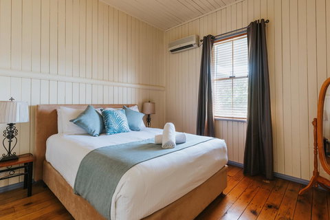 Apple Blossom Cottages - Accommodation NT 8