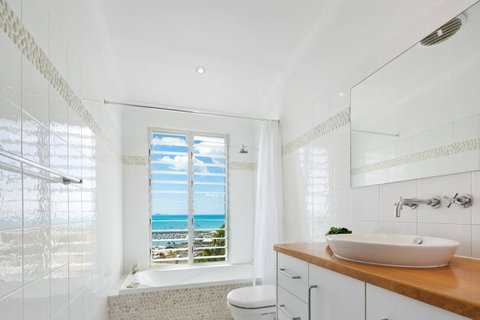 Nautilus On The Hill - Airlie Beach - Accommodation NT 23