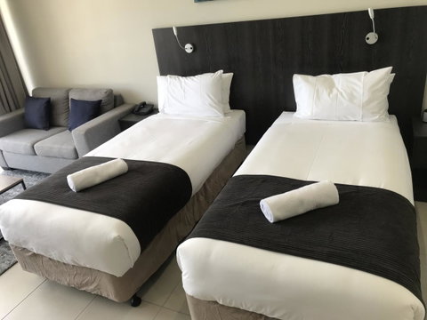 Sunshine Tower Hotel - Accommodation NT 10