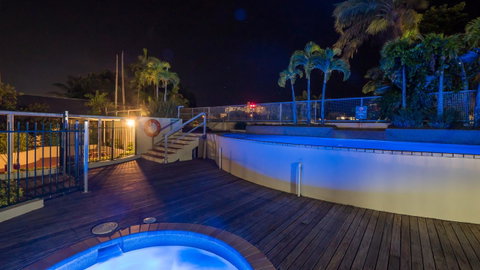 Sunshine Tower Hotel - Accommodation NT 12