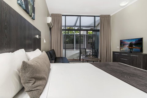 Sunshine Tower Hotel - Accommodation NT 18