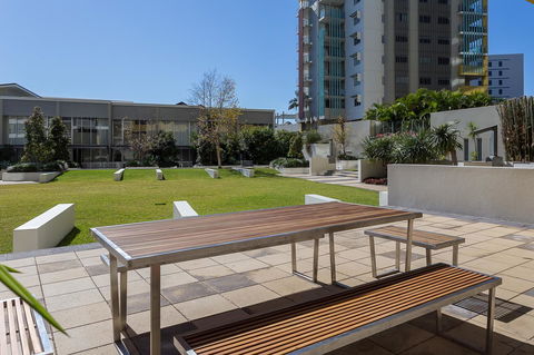 Oxygen Apartments - Accommodation NT 18