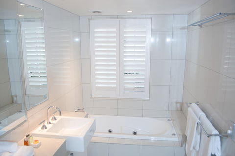 Oxygen Apartments - Accommodation NT 25